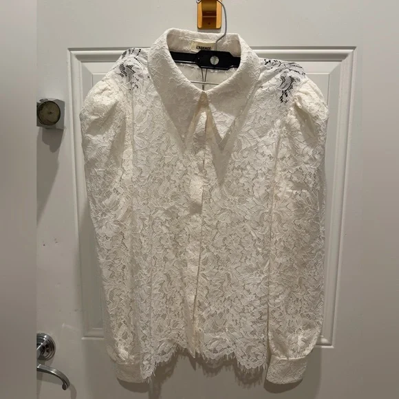 L'AGENCE
Anita Lace Button Up Blouse - Picture 4 of 9